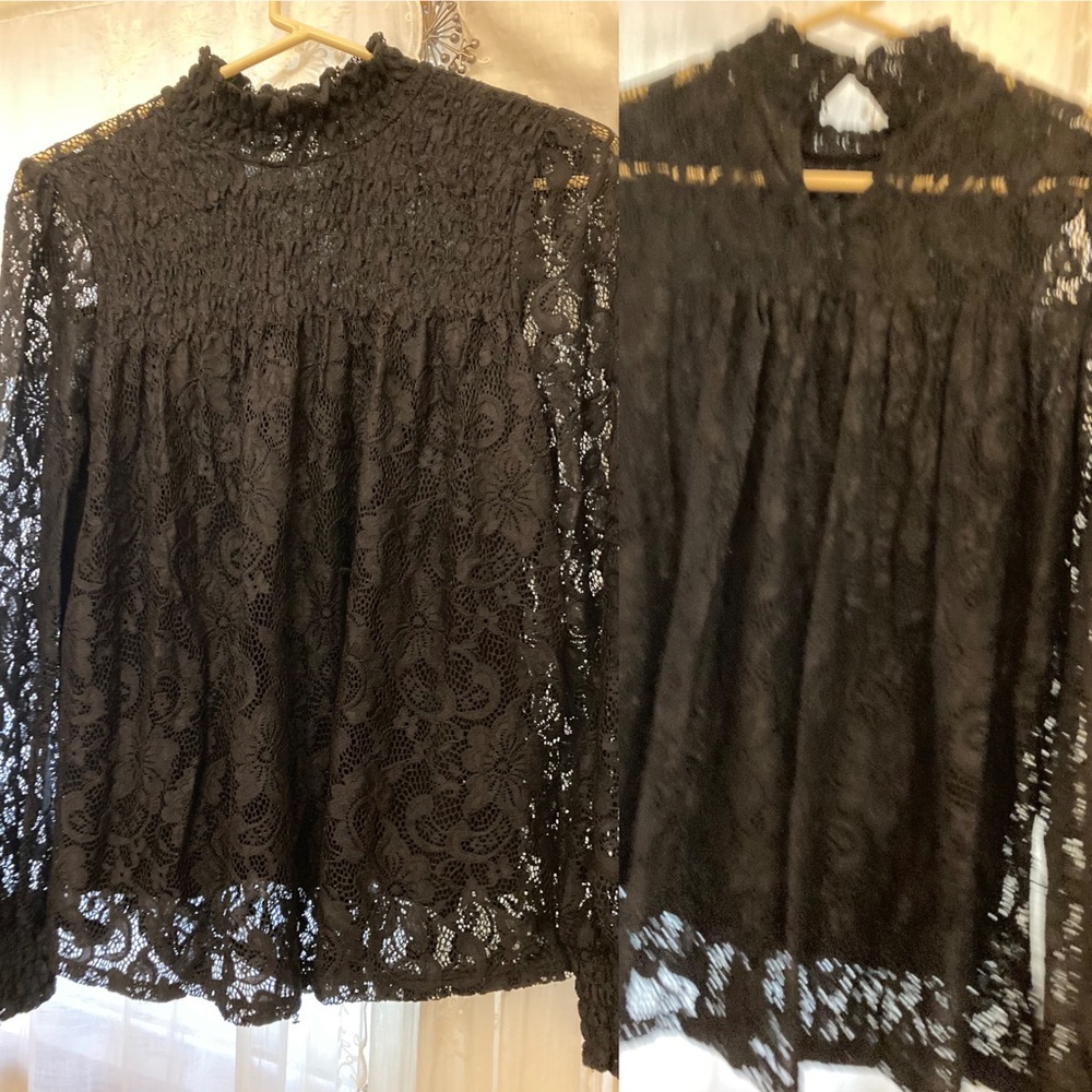 Cable & Gauge Black Stretch Lace High Neck Blouse